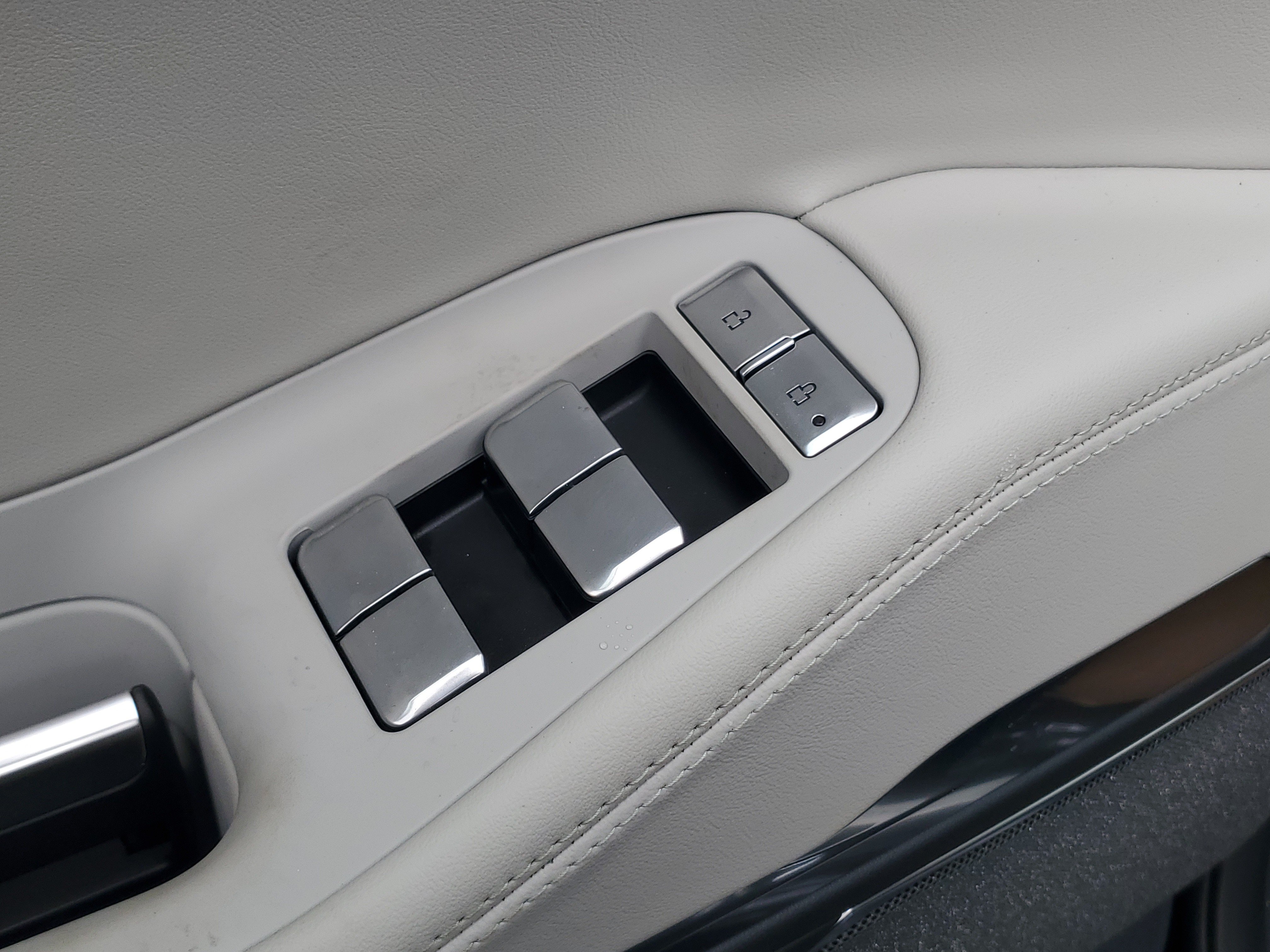 New 2026 Lincoln Navigator Reserve AWD/4WD image 10