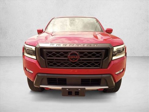 Used 2022 Nissan Frontier PRO-4X AWD/4WD image 2