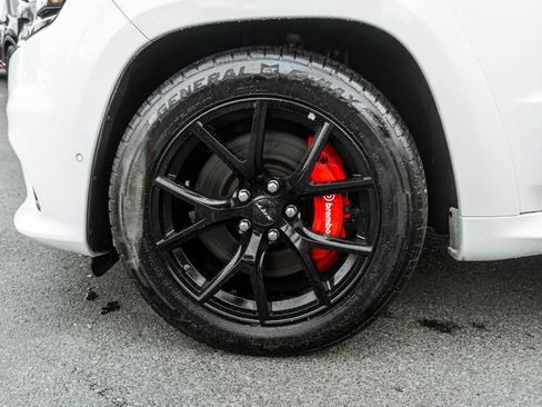 Used 2020 Jeep Grand Cherokee SRT w/ Trailer Tow Group IV AWD/4WD image 36