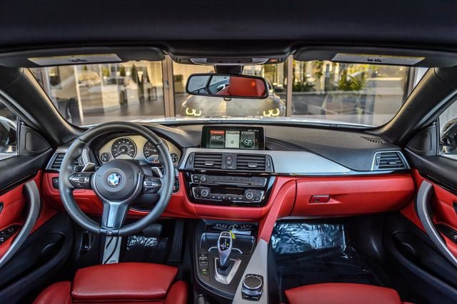 Used 2018 BMW 430i Convertible RWD image 3
