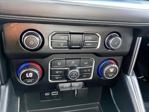 Used 2022 Chevrolet Tahoe LS image 23