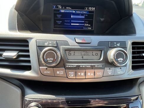 Used 2015 Honda Odyssey EX-L image 23