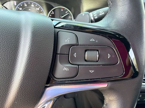 Used 2022 Buick Enclave Avenir w/ Avenir Technology Package AWD/4WD image 30