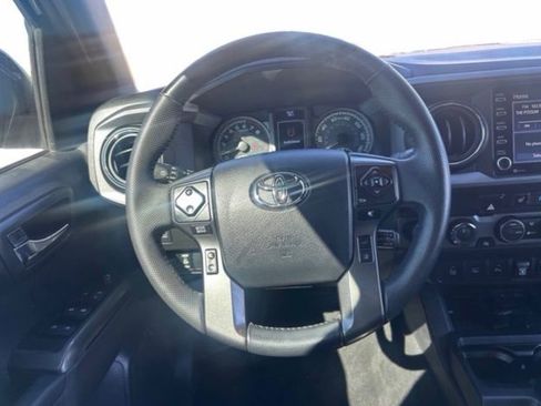 Used 2023 Toyota Tacoma TRD Off-Road w/ TRD Premium Off Road Package image 13