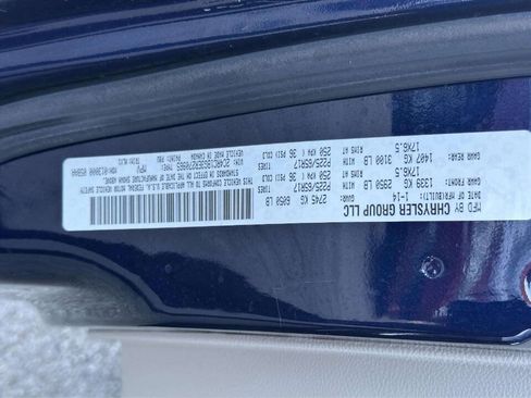 Used 2014 Chrysler Town & Country Touring FWD image 26