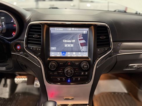 Used 2018 Jeep Grand Cherokee Trackhawk image 14