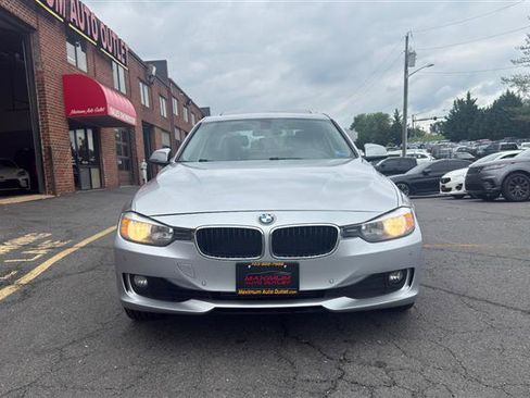 Used 2014 BMW 328i xDrive Sedan AWD/4WD image 2