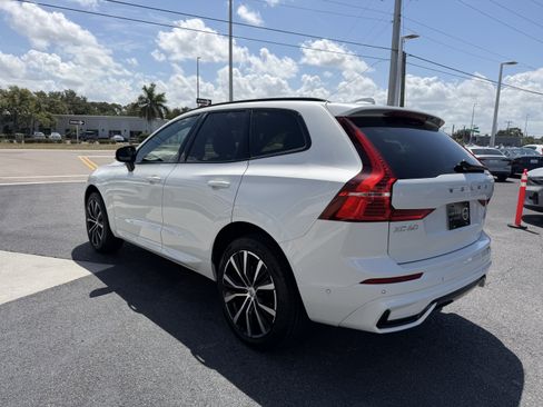 Certified 2024 Volvo XC60 B5 Ultimate w/ Protection Package AWD/4WD image 5