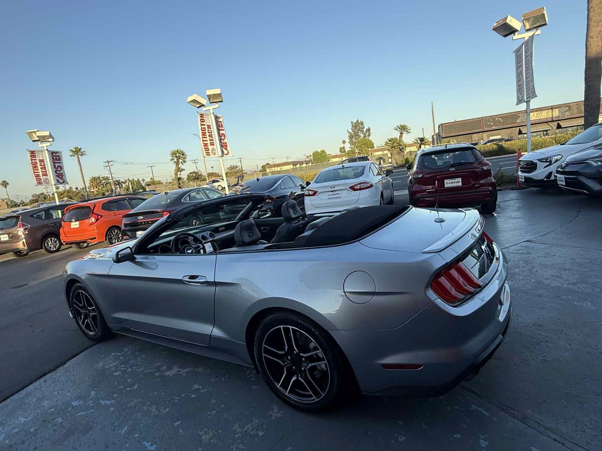 Used 2023 Ford Mustang Premium RWD image 31