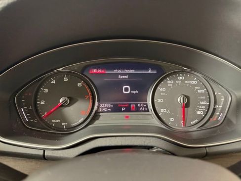 Used 2023 Audi Q5 2.0T Premium w/ Convenience Package image 13