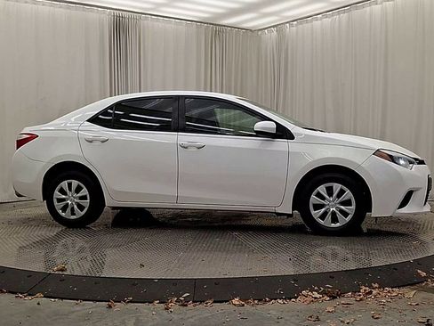 Certified 2016 Toyota Corolla L image 6