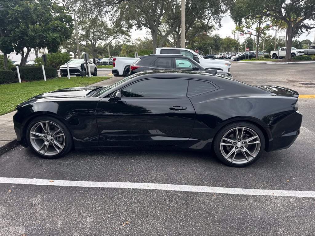 Used 2022 Chevrolet Camaro LT w/ RS Package RWD image 7