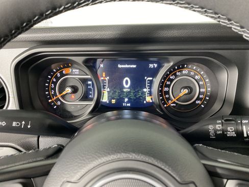 New 2025 Jeep Wrangler Sport S image 19