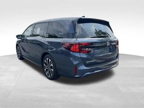 Used 2025 Honda Odyssey Elite image 5