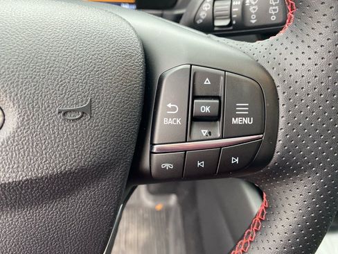 Used 2025 Ford Escape ST-Line w/ Tech Pack #1 image 17