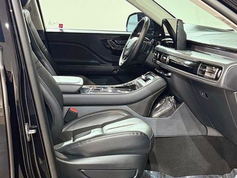 New 2026 Lincoln Aviator AWD image 63