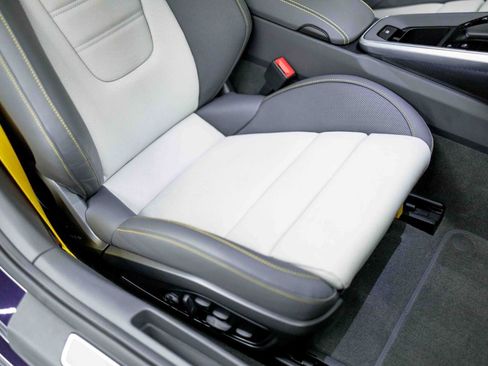 Used 2022 Porsche 911 Turbo S image 78