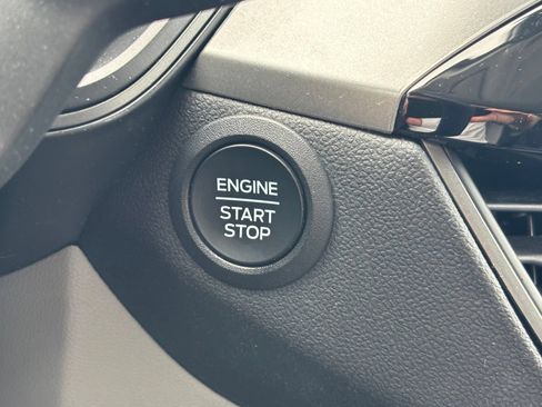 Used 2024 Ford Escape Active FWD image 21