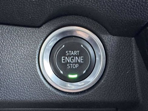 Used 2024 Chevrolet Traverse RS w/ LPO, Floor Liner Package AWD/4WD image 9