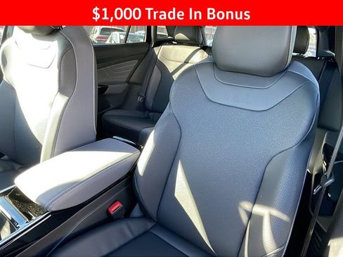 New 2025 Volkswagen ID.4 Pro S AWD/4WD image 15