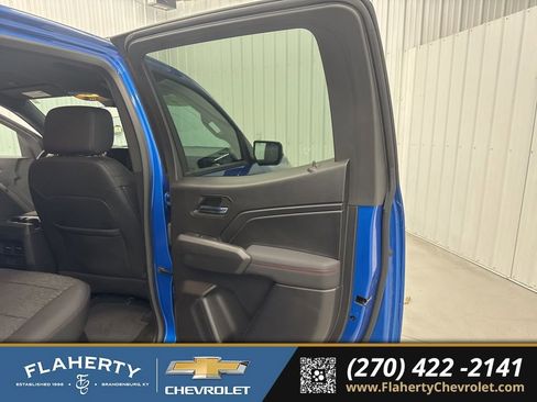 Used 2023 Chevrolet Colorado Z71 w/ Advanced Trailering Package image 14