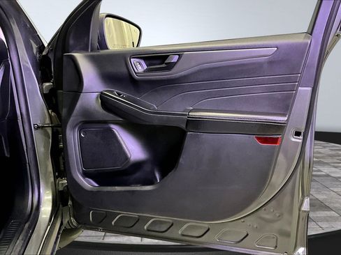 Used 2025 Ford Escape Active image 26