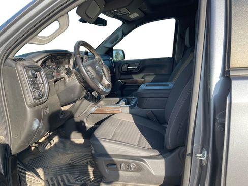 Used 2021 Chevrolet Silverado 1500 RST image 9