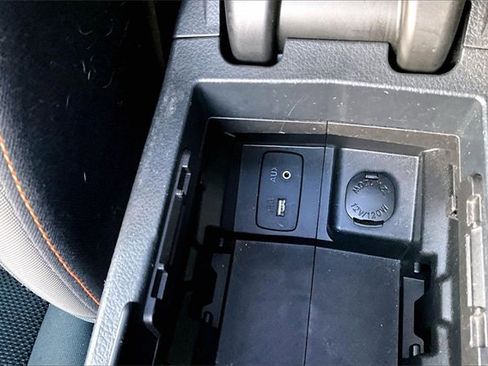 Used 2016 Subaru Crosstrek 2.0i Premium w/ Moonroof Package image 15