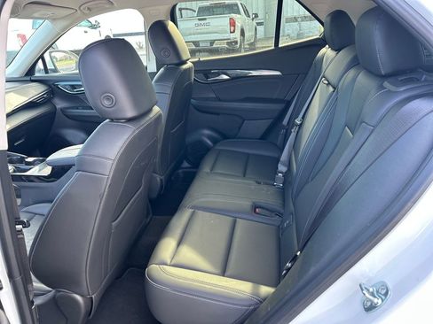 Certified 2025 Buick Envision Preferred image 13