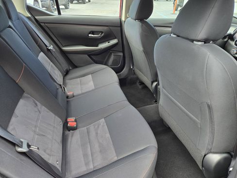 Used 2025 Nissan Sentra SR FWD image 28