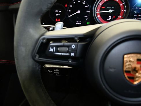 Certified 2024 Porsche 911 Carrera GTS RWD image 29