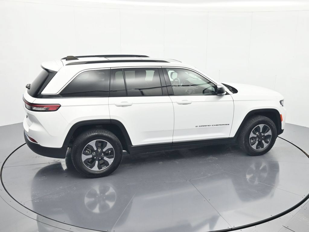 Used 2024 Jeep Grand Cherokee Limited 4xe AWD/4WD image 34