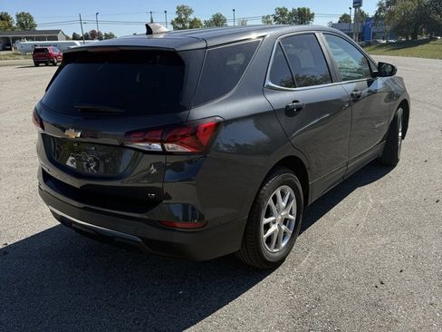Used 2022 Chevrolet Equinox LT image 4
