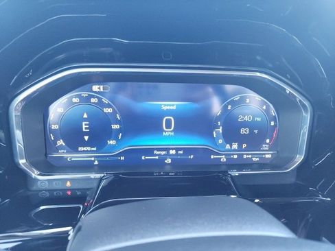 Used 2024 Chevrolet Silverado 1500 RST w/ Z71 Off-Road Package image 40