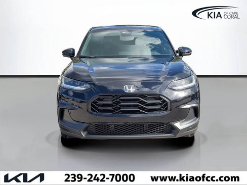 Used 2024 Honda HR-V Sport image 2