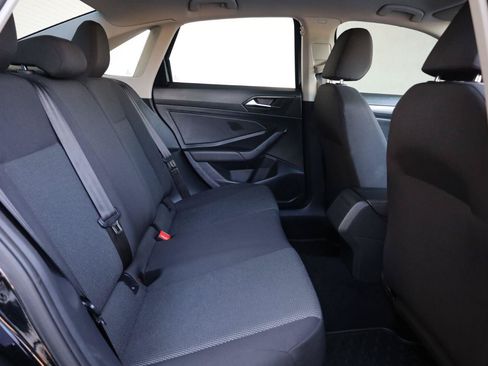 Used 2019 Volkswagen Jetta R-Line FWD image 23