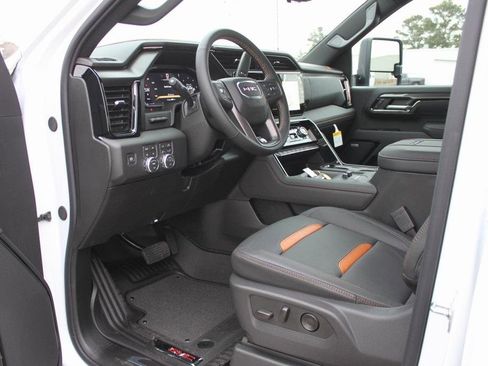 New 2026 GMC Sierra 2500 AT4 image 11