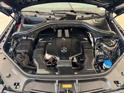 Used 2017 Mercedes-Benz GLS 450 4MATIC image 40