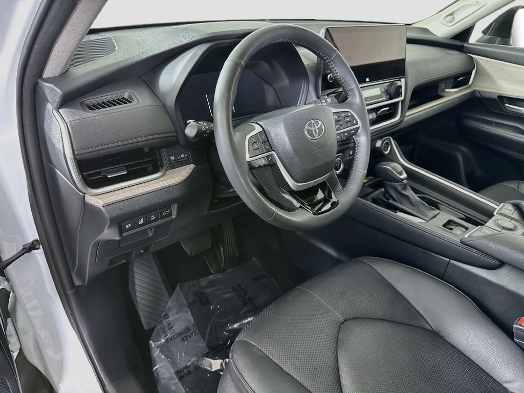 Certified 2024 Toyota Grand Highlander AWD Hybrid image 19