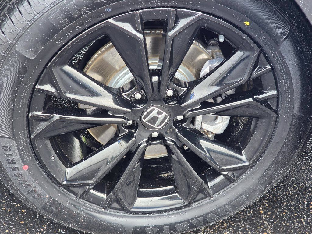 Used 2025 Honda CR-V Sport Touring image 10