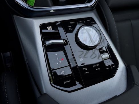 Used 2025 BMW X3 xDrive30i image 14