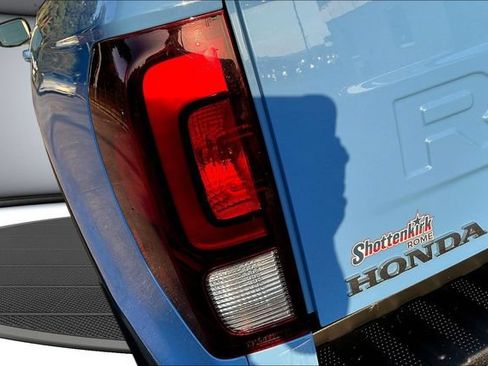 Used 2025 Honda Ridgeline TrailSport image 26