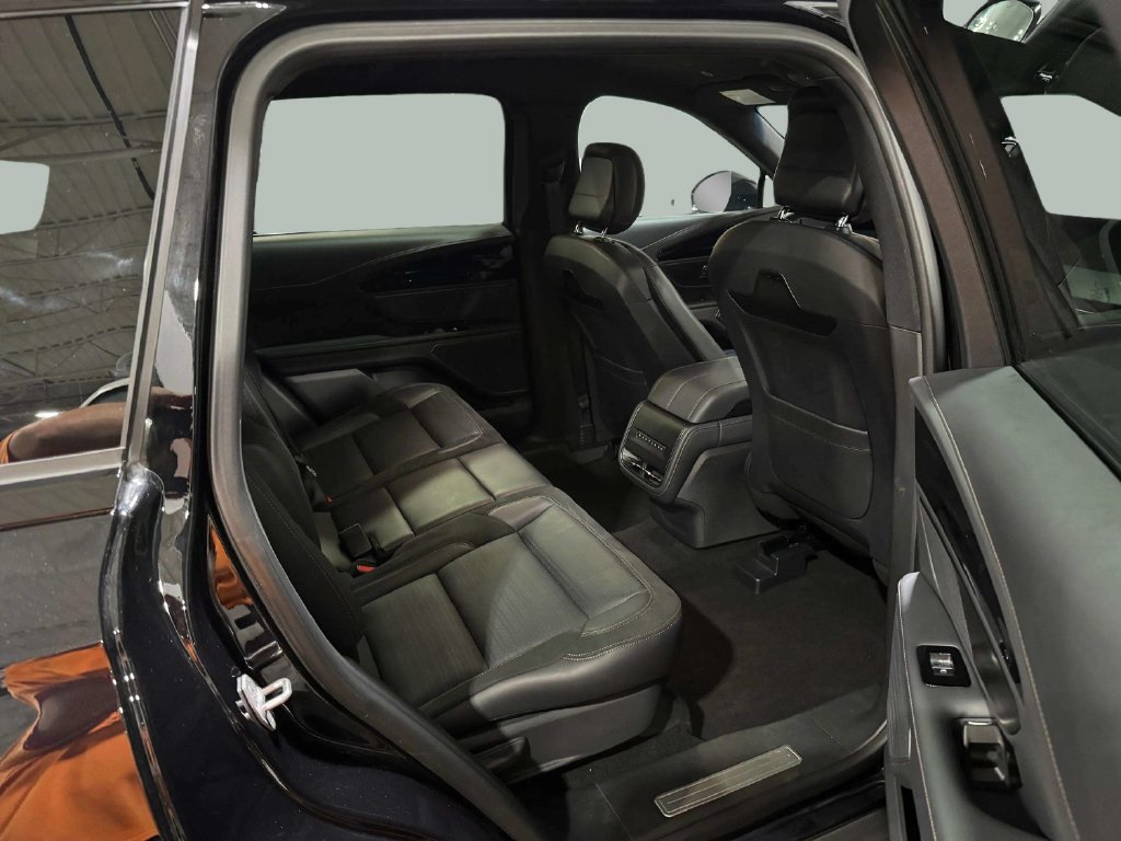 Certified 2024 Lincoln Nautilus Reserve w/ Jet Appearance Package (87T) AWD/4WD image 23