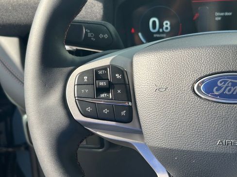 New 2026 Ford Explorer Active w/ Active Comfort Package image 32