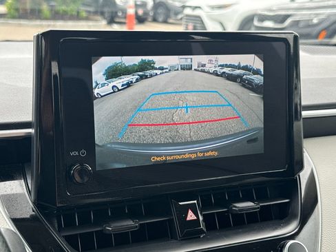 Used 2024 Toyota Corolla LE FWD image 24