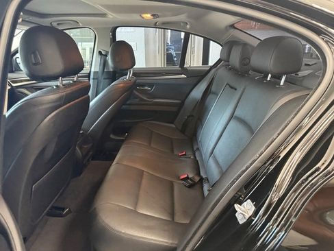 Used 2015 BMW 528i Sedan image 11