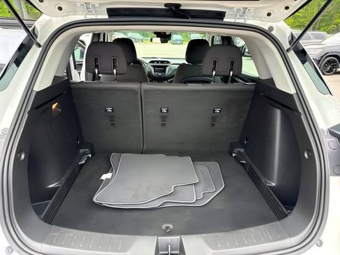 Used 2021 Chevrolet TrailBlazer LS AWD/4WD image 19