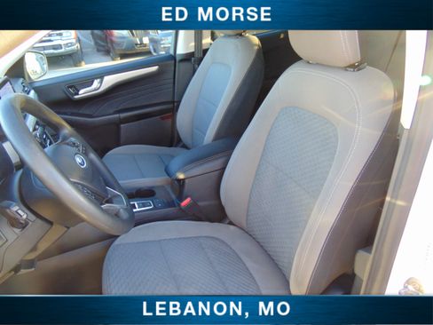 Certified 2021 Ford Escape SE image 9