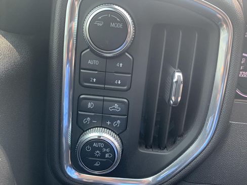 Used 2020 GMC Sierra 1500 SLT w/ SLT Premium Plus Package AWD/4WD image 10