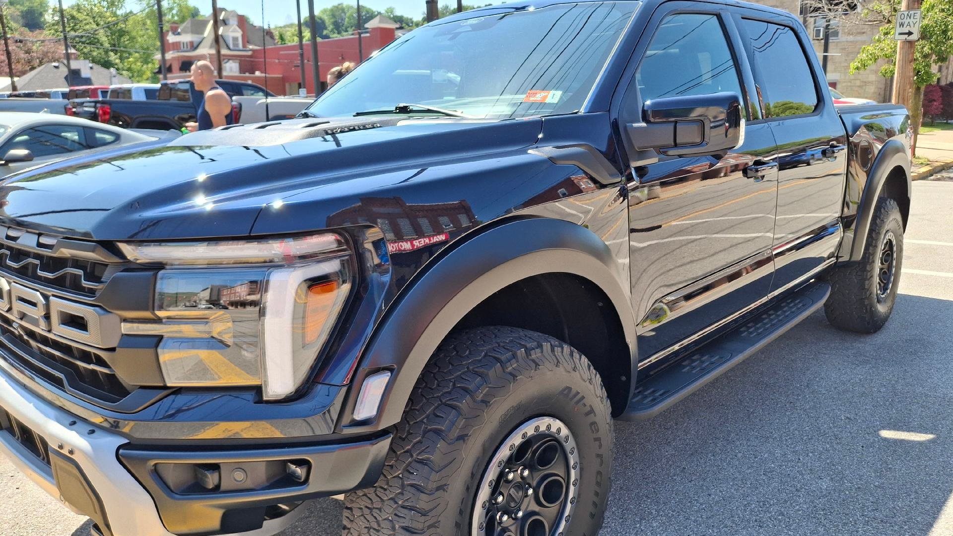Used 2025 Ford F150 Raptor AWD/4WD image 3
